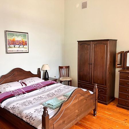 Albert Guest House Русе Екстериор снимка